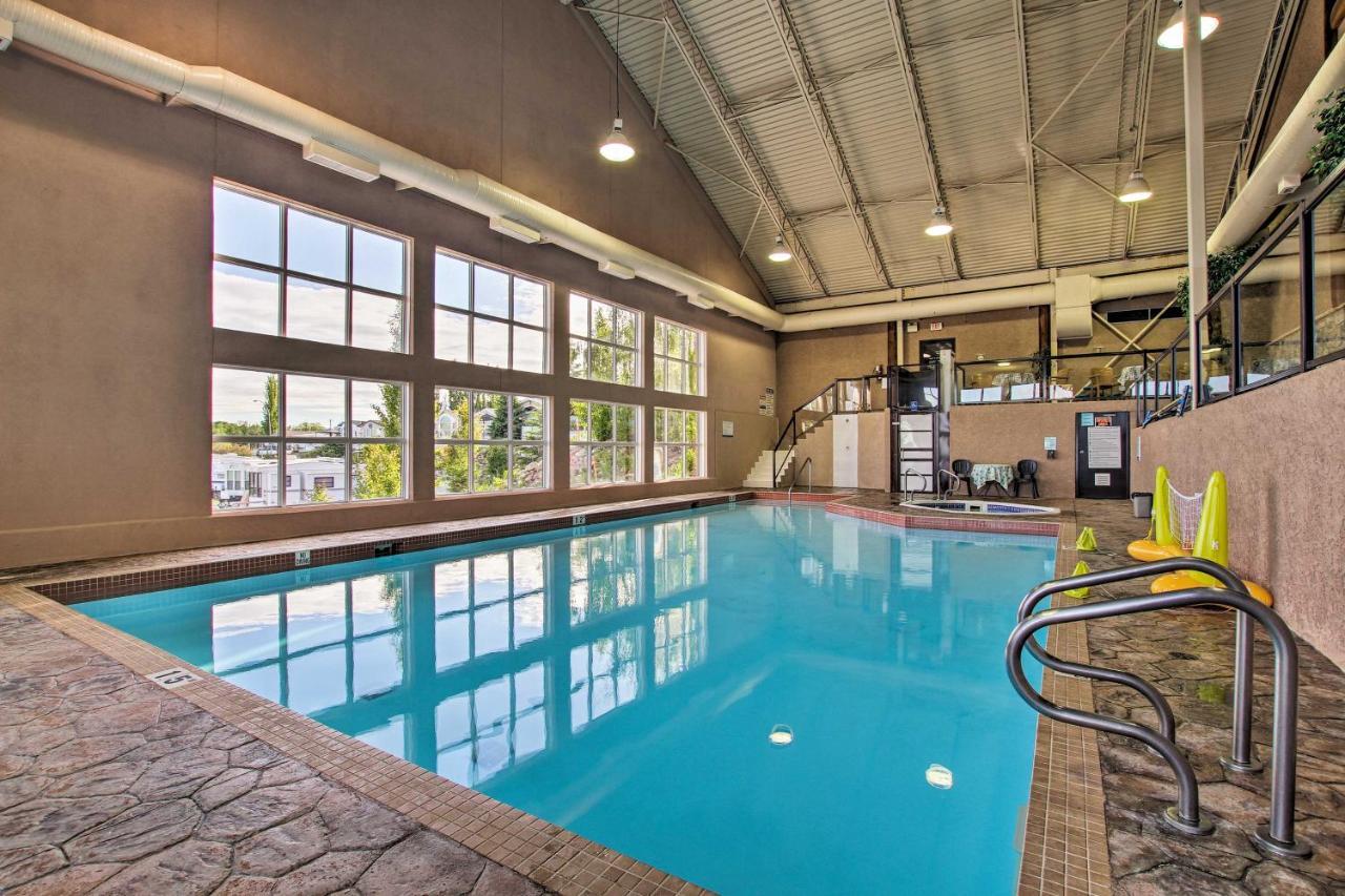 Whispering Pines Cabin With Pool, Lake And Golf Access! Villa Pine Lake Buitenkant foto